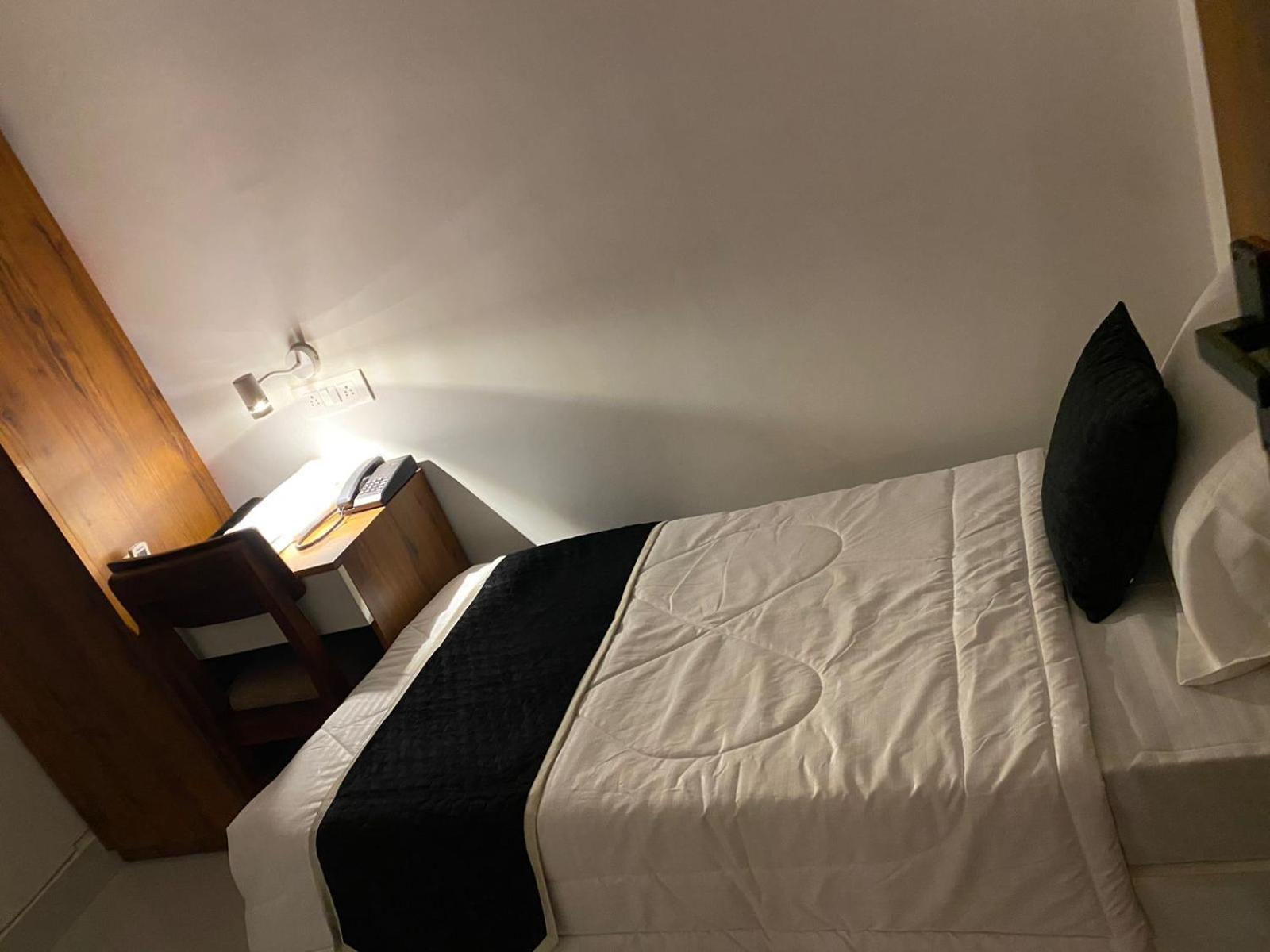 Royal Park Inn 그레이터 노이다 외부 사진